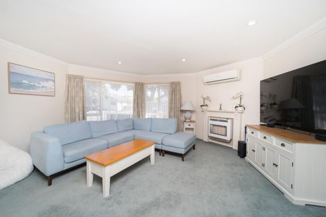 Photo of property in 358 College Street, West End, Palmerston North, 4410