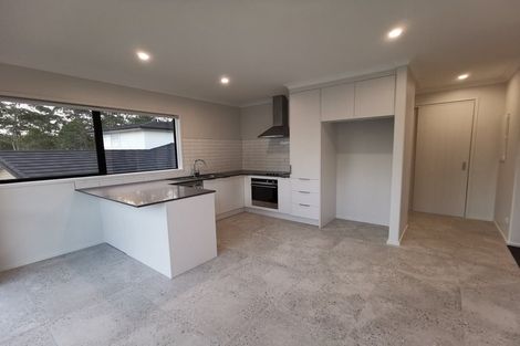 Photo of property in 13 Maraeariki Avenue, Orewa, 0931