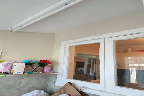 Photo of property in 9a Gloucester Road, Manurewa, Auckland, 2102