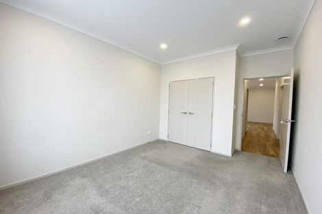 Photo of property in 17 Cooladawson Drive, Flat Bush, Auckland, 2019