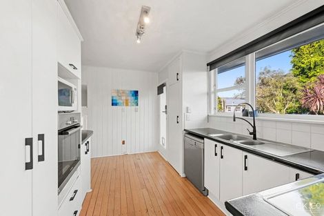 Photo of property in 24 Longfellow Street, Trentham, Upper Hutt, 5018