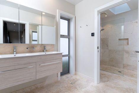 Photo of property in 23 Waiwetu Street, Fendalton, Christchurch, 8052