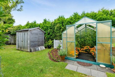 Photo of property in 37 Flint Road West, Stratford, 4332