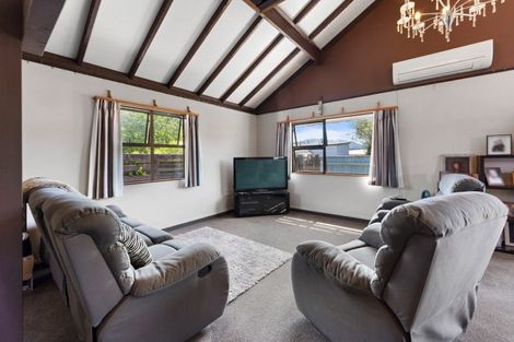 Photo of property in 10f2- Wilford Street, Wallaceville, Upper Hutt, 5018