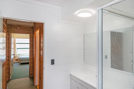 Photo of property in Te Awhina Apartments, 27/22u Sussex Street, Mount Cook, Wellington, 6021
