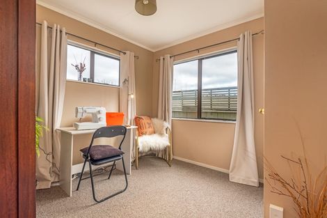 Photo of property in 57 Benmore Avenue, Cloverlea, Palmerston North, 4412