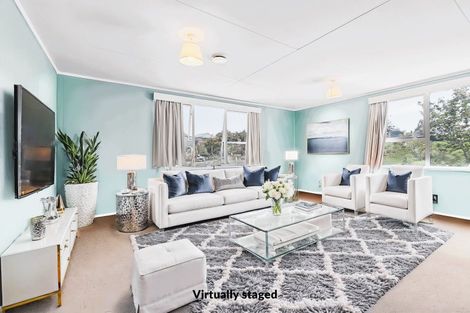 Photo of property in 44 Tavistock Street, Westown, New Plymouth, 4310