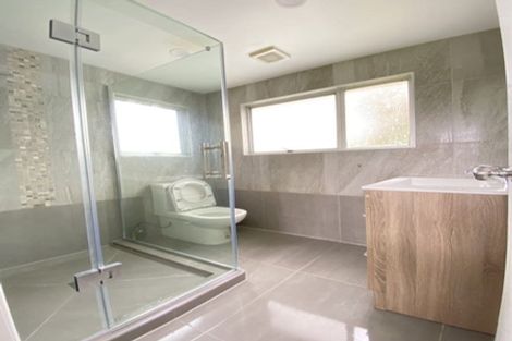 Photo of property in 26 Tawhana Crescent, Red Beach, 0932