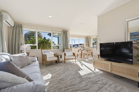 Photo of property in 8 Montrose Place, Pyes Pa, Tauranga, 3112