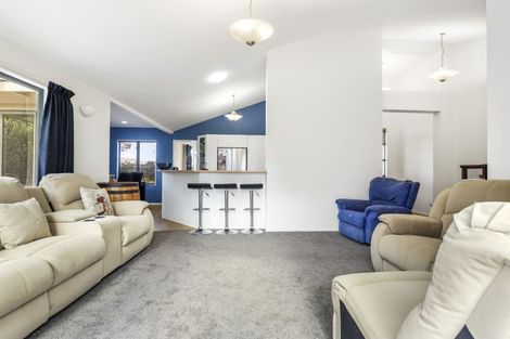 Photo of property in 12 Gallery Grove, Flagstaff, Hamilton, 3210