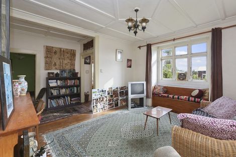 Photo of property in 49 Gaine Street, New Plymouth, 4310