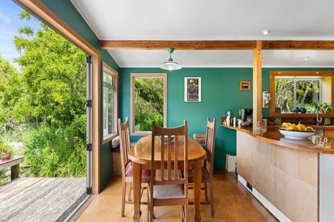 Photo of property in 2447 Port Waikato-waikaretu Road, Waikaretu, Tuakau, 2695