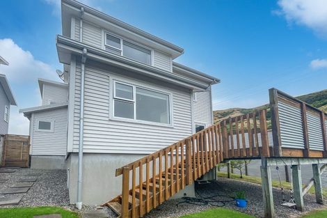 Photo of property in 70 Waverton Terrace, Churton Park, Wellington, 6037