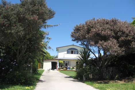 Photo of property in 55 Spencer Avenue, Maketu, 3189
