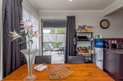 Photo of property in 26 Geordie Street, Henderson, Auckland, 0612