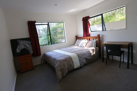 Photo of property in 8 Mariners View Road, Beach Haven, Auckland, 0626