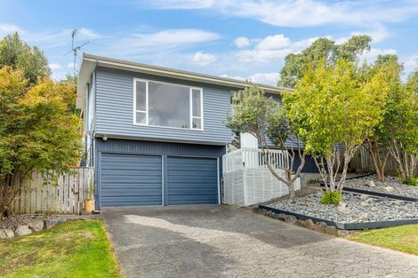 Photo of property in 5 Meridian Way, Whitby, Porirua, 5024