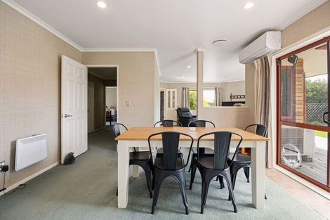 Photo of property in 6 Bronte Place, Leamington, Cambridge, 3432
