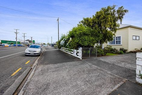 Photo of property in 77 Victoria Street, Hawera, 4610