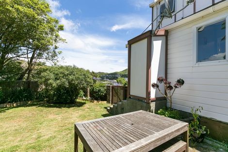 Photo of property in 2b Percy Dyett Drive, Karori, Wellington, 6012