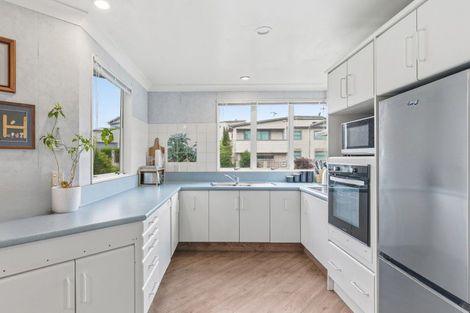 Photo of property in 9 Kelvin Place, Hamilton East, Hamilton, 3216