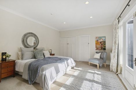 Photo of property in 21a Ngatoto Street, Khandallah, Wellington, 6035