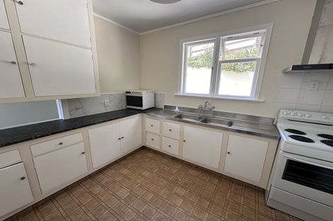 Photo of property in 20u5 Saint Michaels Crescent, Kelburn, Wellington, 6012