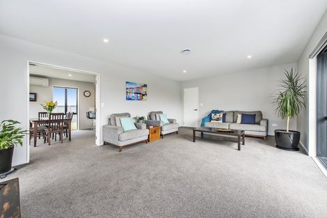 Photo of property in 42 Quartz Drive, Rolleston, 7614