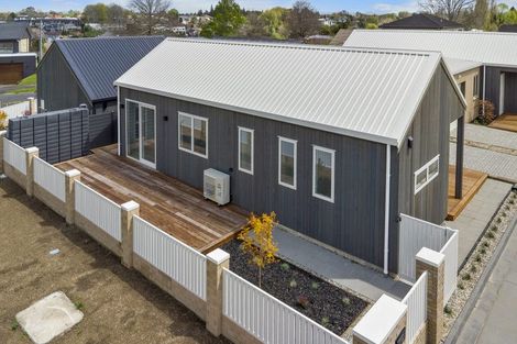 Photo of property in 1/11 Tamihana Avenue, Fairfield, Hamilton, 3214