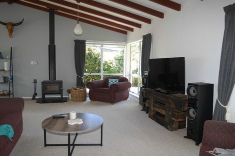 Photo of property in 39 Andrew Street, Waikanae, 5036