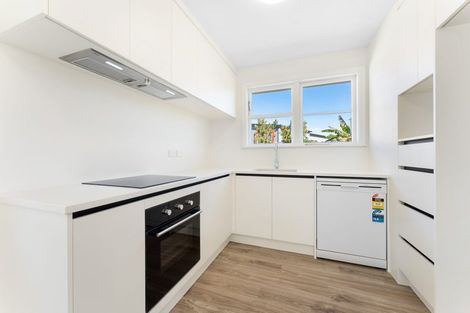 Photo of property in 3 Ellen Street, Manurewa East, Auckland, 2102
