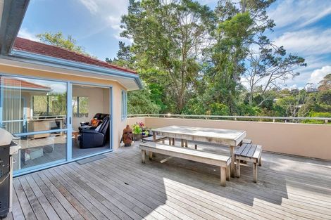 Photo of property in 14 San Vito Place, Henderson, Auckland, 0612