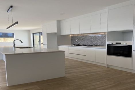 Photo of property in 35 Symes Drive, Red Beach, 0932