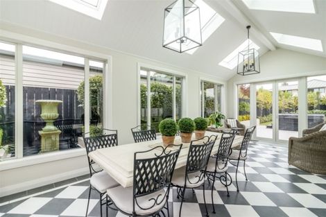 Photo of property in 81a Puriri Street, Riccarton, Christchurch, 8041