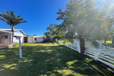 Photo of property in 1186 Egmont Road, Egmont Village, New Plymouth, 4372