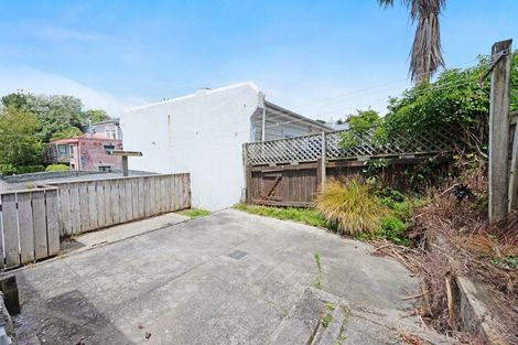 Photo of property in 31 Colombo Street, Newtown, Wellington, 6021