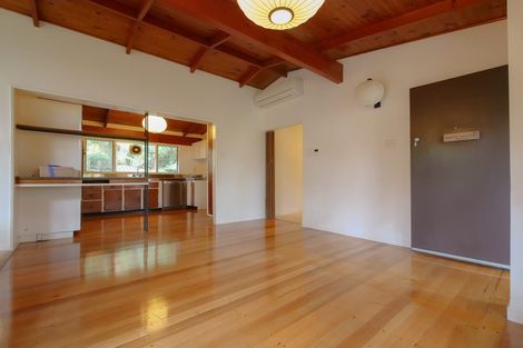 Photo of property in 202 Konini Road, Titirangi, Auckland, 0604
