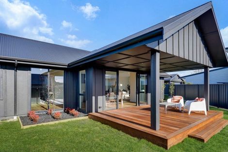 Photo of property in 16 Rich Rise, Havelock North, 4130