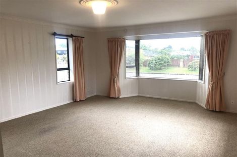 Photo of property in 96 Kapanui Road, Waikanae, 5036