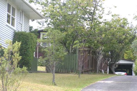 Photo of property in 105 Bond Crescent, Forrest Hill, Auckland, 0620