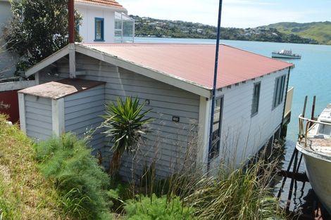 Photo of property in 100 Paremata Road, Paremata, Porirua, 5024