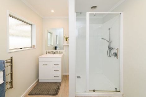 Photo of property in 8 Buller Place, Westbrook, Palmerston North, 4412