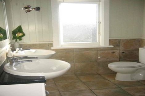 Photo of property in 3 Moeller Street, Taradale, Napier, 4112