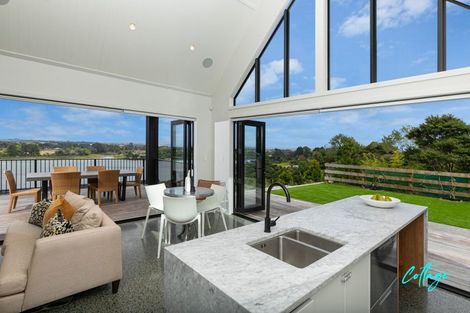 Photo of property in 31 James Paige Lane, Riverhead, 0793