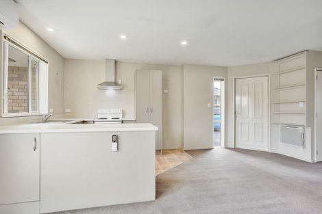 Photo of property in 11/446 Ferry Road, Woolston, Christchurch, 8023