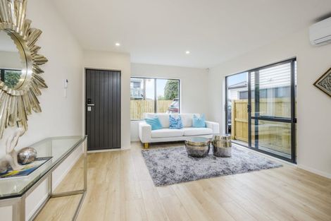 Photo of property in 160b Hill Road, Manurewa, Auckland, 2105