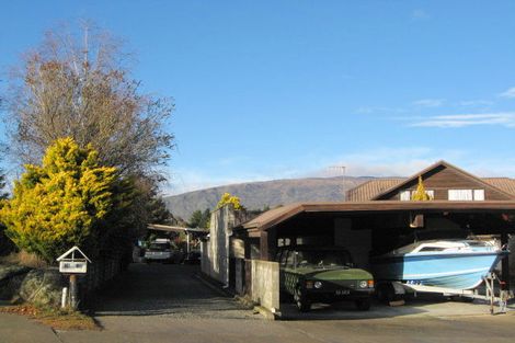 Photo of property in 6a Mount Iron Drive, Wanaka, 9305