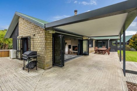 Photo of property in 5 Pukanui Avenue, Totara Park, 2019