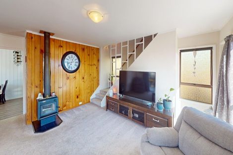 Photo of property in 125 Tiro Tiro Road, Levin, 5510