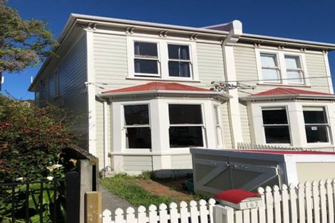 Photo of property in 160a Tasman Street, Mount Cook, Wellington, 6021